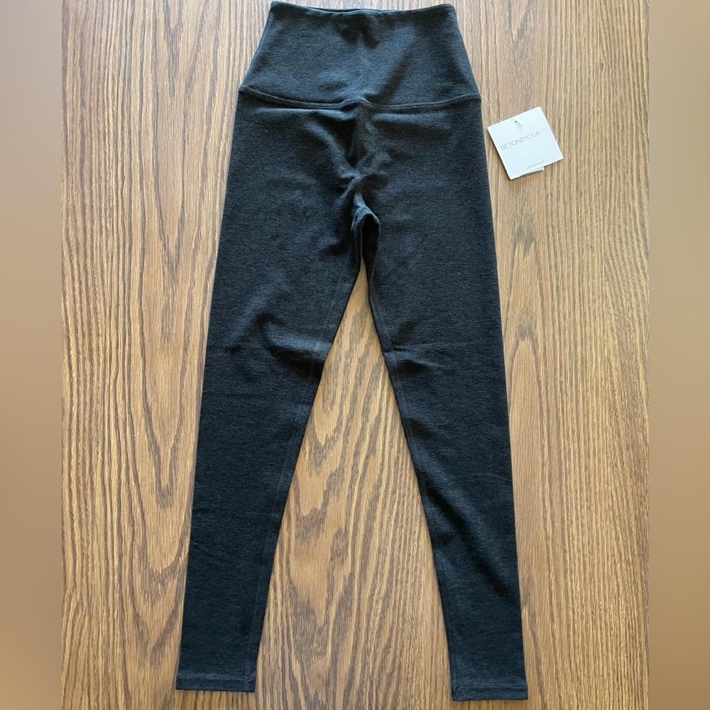Beyond Yoga Charcoal Leggings